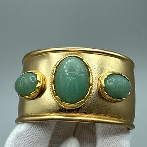 Vintage Rare  Kenneth Jay Lane Matte Gold Carved Scarab Hinged‎ Cuff #806